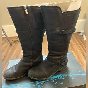 Teva Delavina waterproof boots
